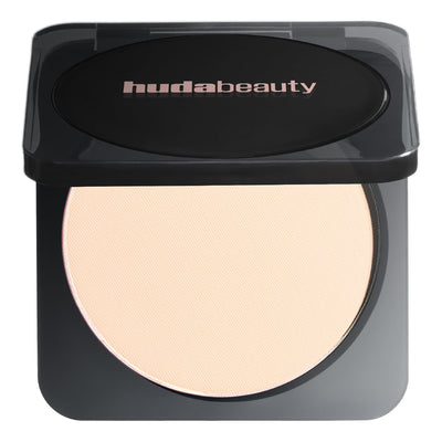 HUDA BEAUTY